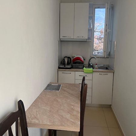 Hotel Paradise شكودر المظهر الخارجي الصورة