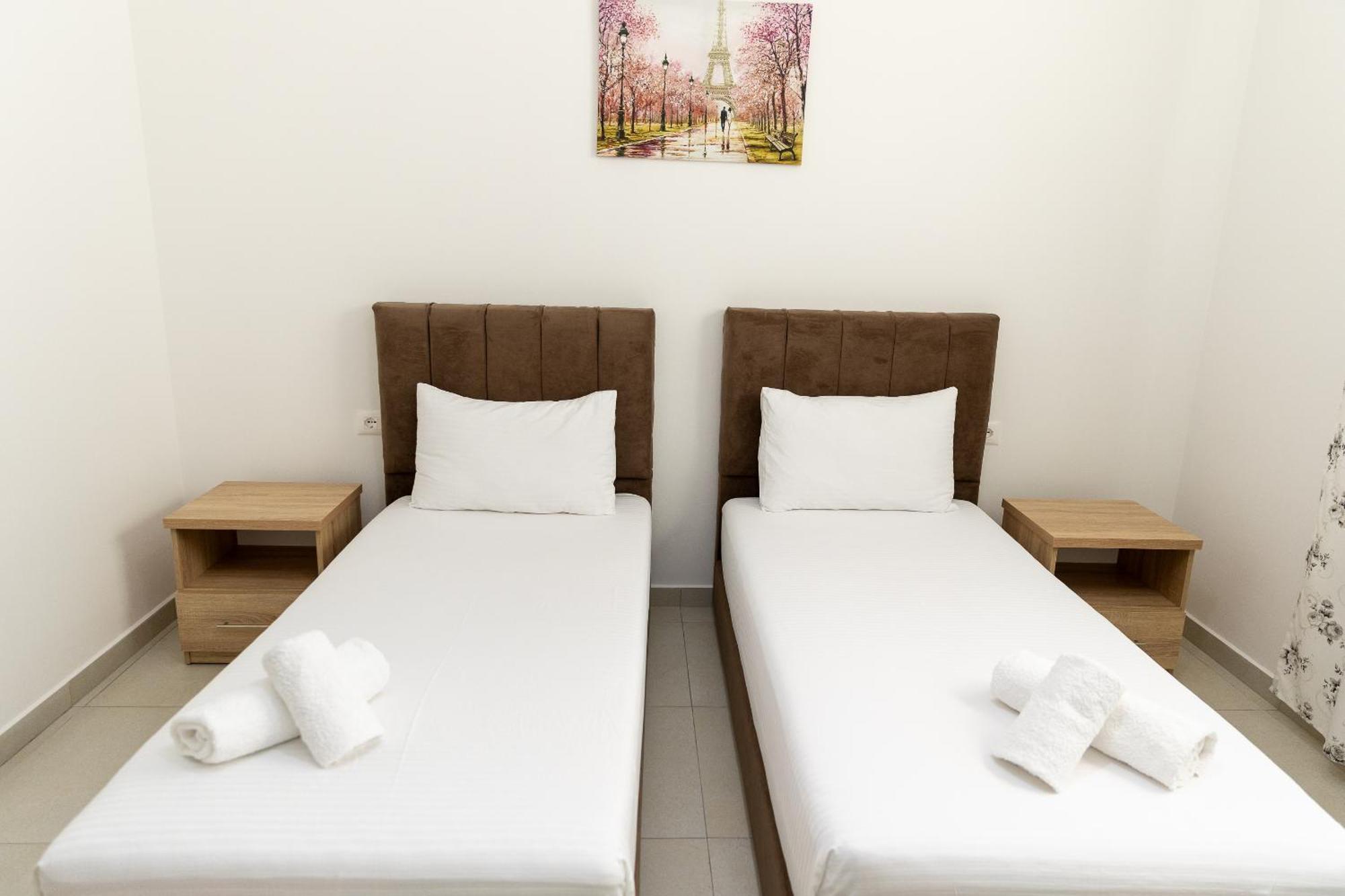 Hotel Paradise شكودر المظهر الخارجي الصورة